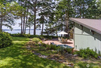 1585 Channel Rd, Lopez Island, WA 98261