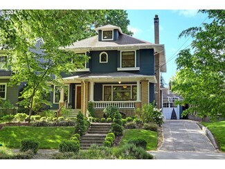 3750 NE Davis St, Portland, OR 97232