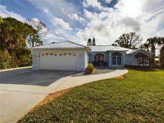 573 Park Ave, Sebastian, FL 32958