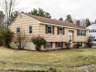 131 Dennett St, Portland, ME 04102