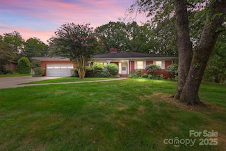 921 Confederate Ave, Salisbury, NC 28144