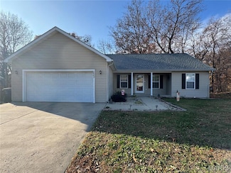 223 N Cedar Bluff Dr, Valmeyer, IL 62295