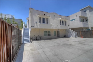 1127 1/2 Manzanita St, Los Angeles, CA 90029