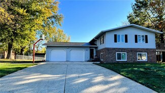 2670 Jennifer Dr, Decatur, IL 62521