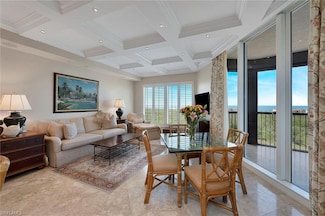 7575 Pelican Bay Blvd Unit 902, Naples, FL 34108