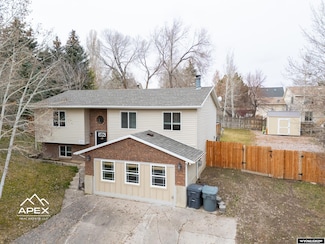 144 Spring Brook Dr, Evanston, WY 82930