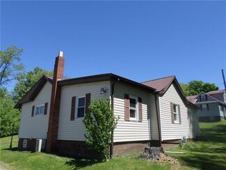 112 Hatfield St, Jefferson, PA 15344