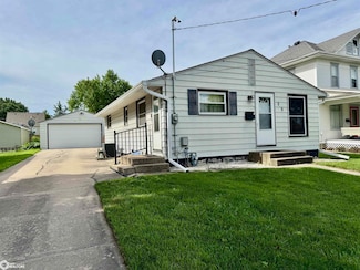 29 20th St SE, Mason City, IA 50401