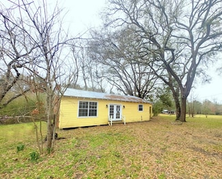 1500 Miles Rd, Lufkin, TX 75901