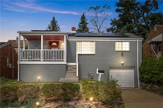 555 Beaufort Ave, Pittsburgh, PA 15226