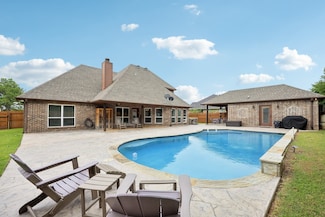 405 Edgewood Terrace, Boyd, TX 76023