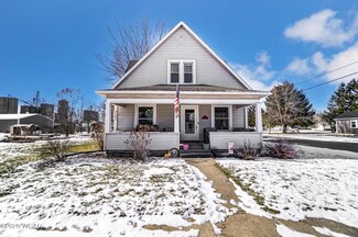 204 Walnut St, Middle Point, OH 45863
