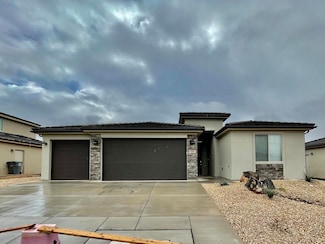 532 E Sun Dusk Ln, Washington, UT 84780