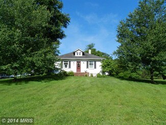 10214 Burwell Rd, Nokesville, VA 20181
