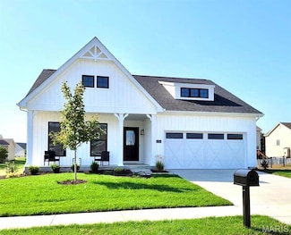 2617 Cheyenne Wells Dr, Belleville, IL 62221