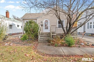 2536 S 8th St, Springfield, IL 62703