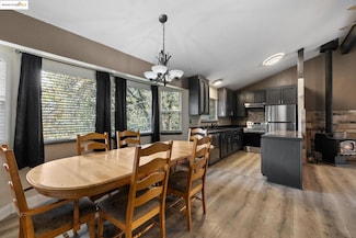 16652 Sallander Dr, Sonora, CA 95370