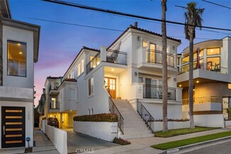 711 1st Place, Hermosa Beach, CA 90254