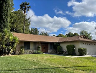 8374 Samra Dr, Canoga Park, CA 91304