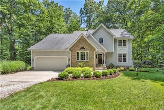 949 S Medina Line Rd, Wadsworth, OH 44281