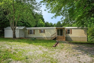843 Deep Gap Loop Rd, Flat Rock, NC 28731