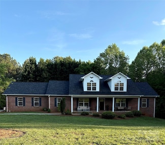 5691 Gunpowder Rd, Granite Falls, NC 28630