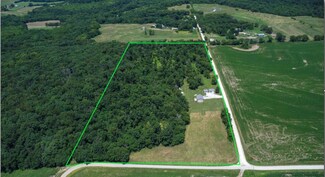 8078 Rhodes Dr, Bunceton, MO 65237