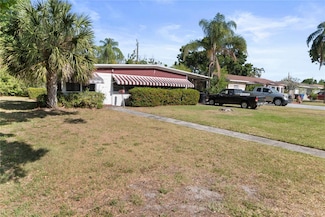 6427 15th St N, Saint Petersburg, FL 33702
