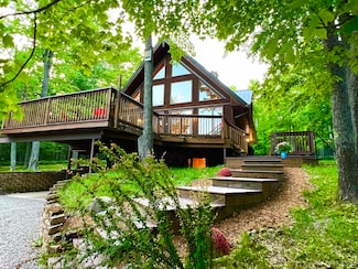 306 North Rd, Negaunee, MI 49866