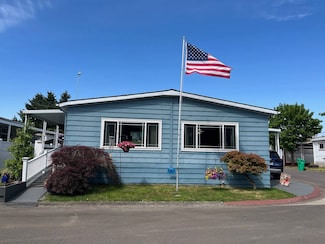 13640 SE Highway 212 Unit 121, Clackamas, OR 97015