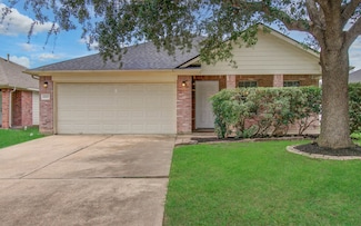19707 Cannon Fire Dr, Katy, TX 77449