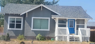 923 W Pine St, Rawlins, WY 82301