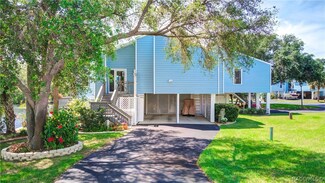 2906 N Rivers Edge Blvd, Crystal River, FL 34429