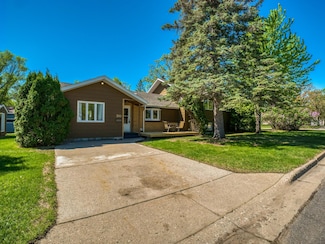 300 27th St NE, Bemidji, MN 56601