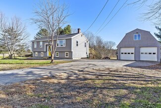 115 Smutty Ln, Saco, ME 04072