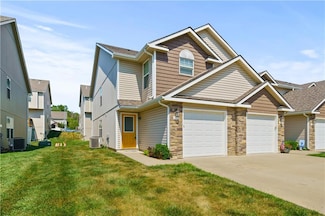 218 N Washington St, Raymore, MO 64083