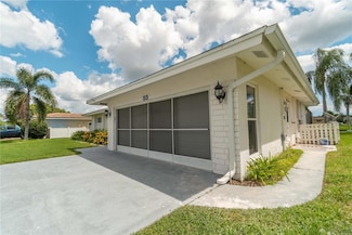 33 Caddy Rd, Rotonda West, FL 33947