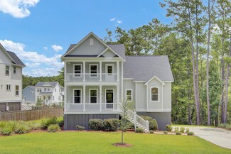 120 Martins Point Dr, Wando, SC 29492