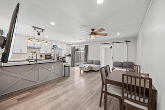 257 Holiday Way, Oceanside, CA 92057