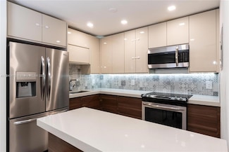 7150 Indian Creek Dr Unit 206, Miami Beach, FL 33141