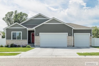 419 N Curlew Dr, Ammon, ID 83401