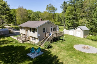 1007 Old Stage Rd, Woolwich, ME 04579