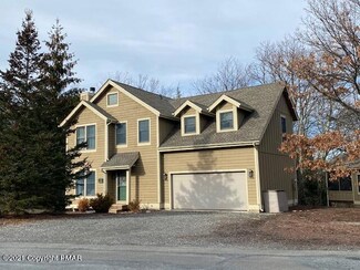 136 Laurel Ct, Tannersville, PA 18372