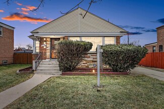 3135 W 83rd St, Chicago, IL 60652