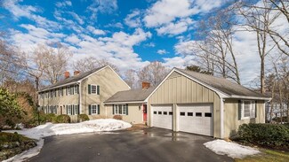 27 Hickory Hill Rd, Manchester, MA 01944