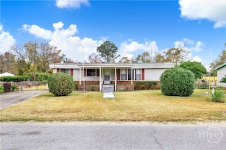 125 Cedarbrook Dr, Savannah, GA 31405