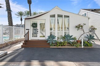 30 Bolivar St, Newport Beach, CA 92663