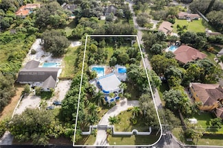 8390 SW 94th St, Miami, FL 33156