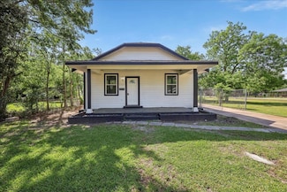 2608 13th St, Port Arthur, TX 77640