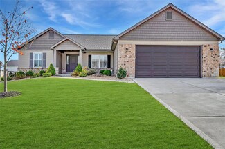 120 Kensington Palace Dr, Troy, MO 63379